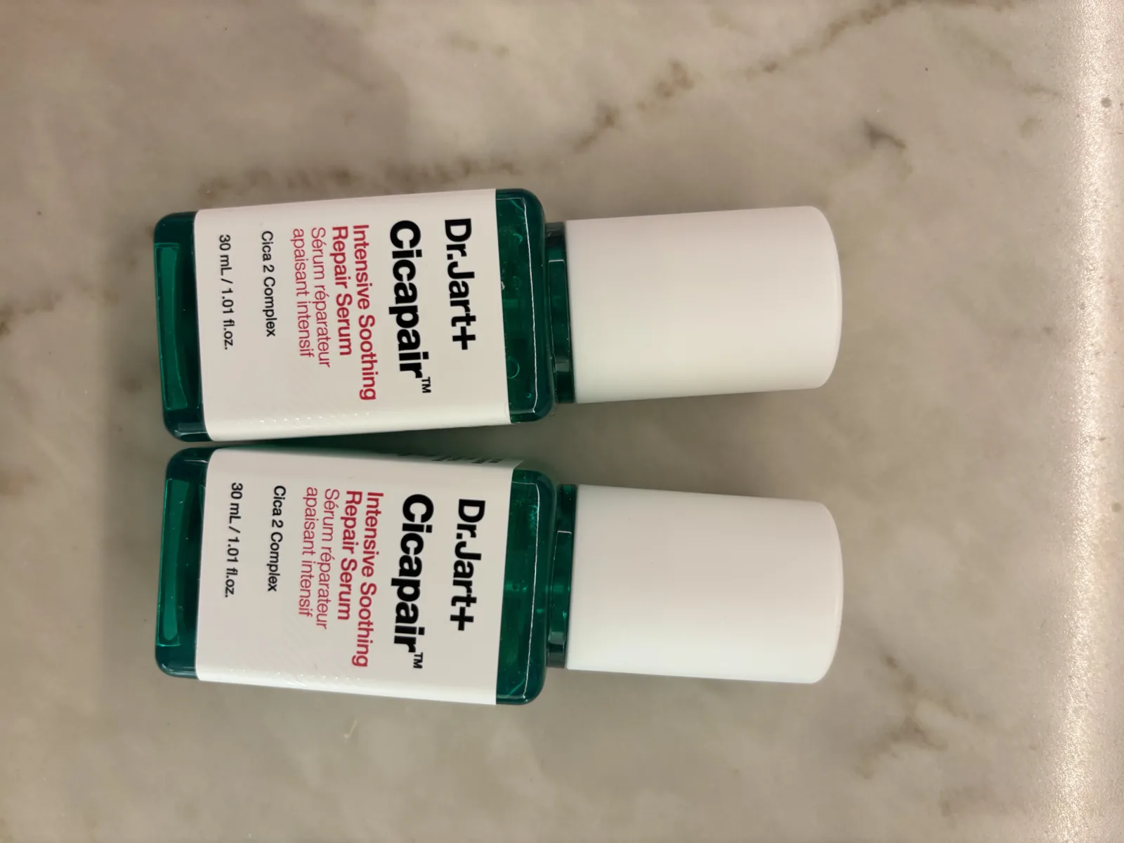 Dr.Jart Cicapair Serum gift box back showing SKIN SCIENCE ART and Cica 2 Complex for sensitive skin
