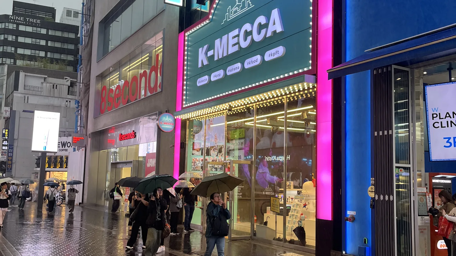 Myeongdong tourist tips for a first visit, shown on a busy Myeongdong tourist street