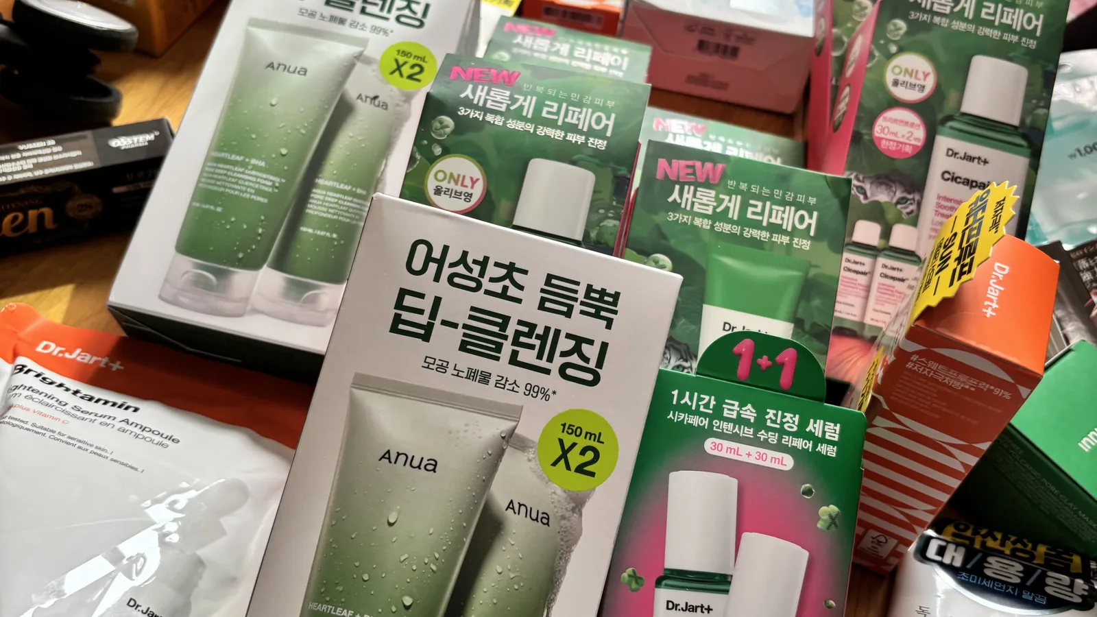 Olive Young for sensitive skin haul with heartleaf cleansers, a Cicapair set and a brightening ampoule