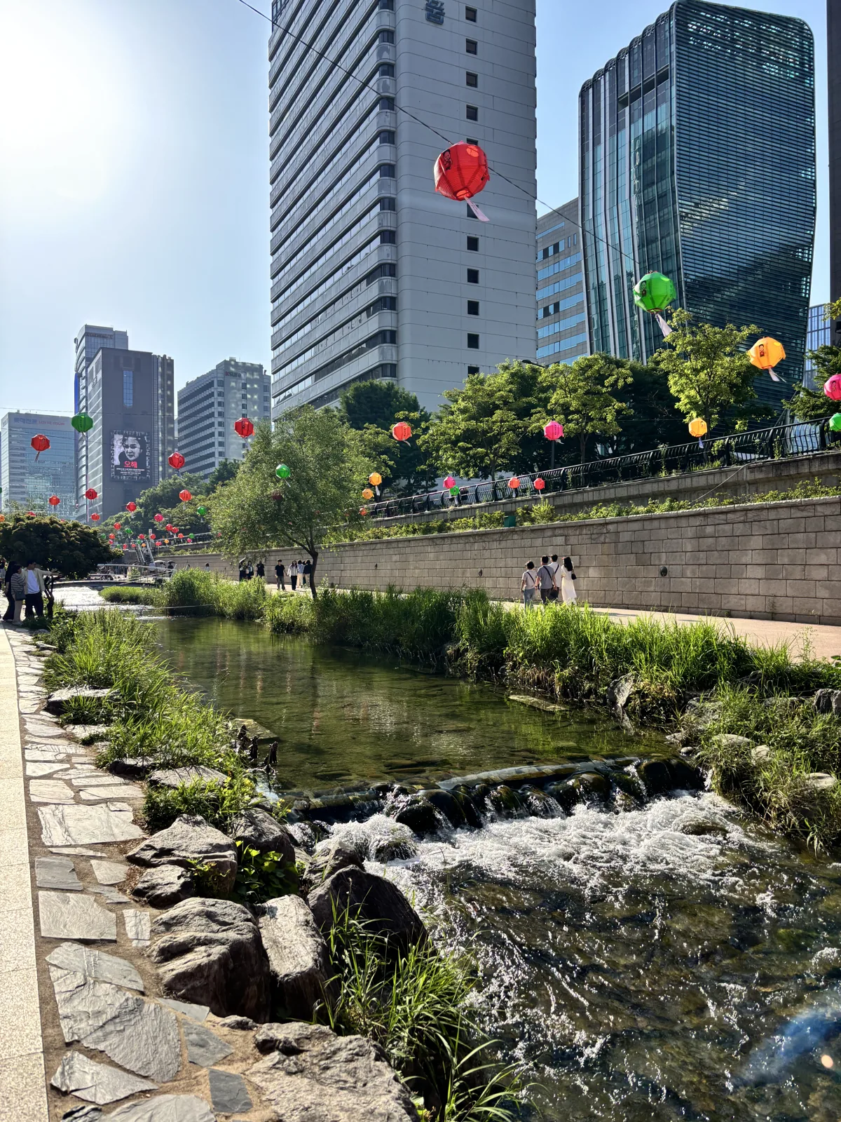 Cheonggyecheon lantern festival with colourful paper lanterns floating above the stream