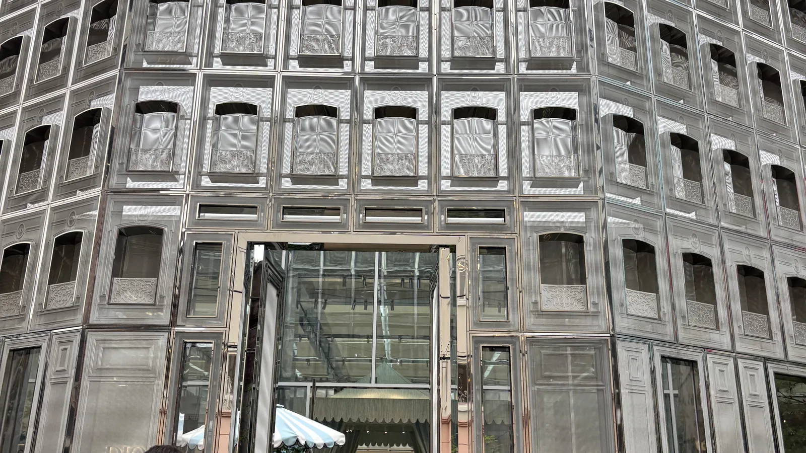 Seongsu industrial architecture detail of the embossed silver Dior Seongsu facade